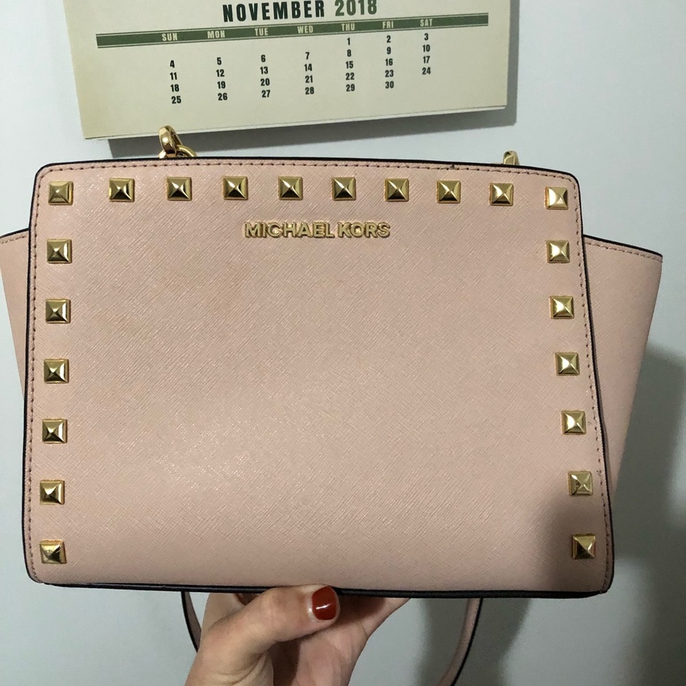 Michael Kors Selma Crossbody Bag - Picture 3 of 8